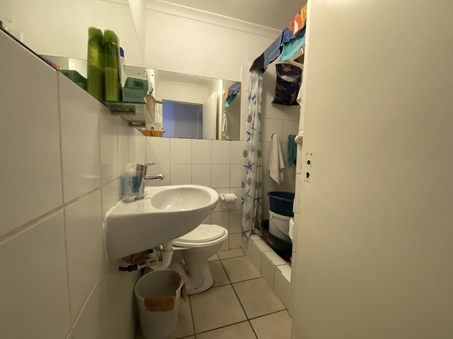 2 Bedroom Property for Sale in Fairfield Estate Western Cape